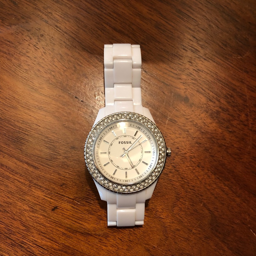 Fossil watch white with crystals